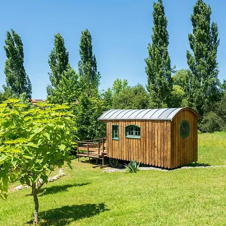 Prázdninový dům Dependance Avec Jacuzzi Arcangues